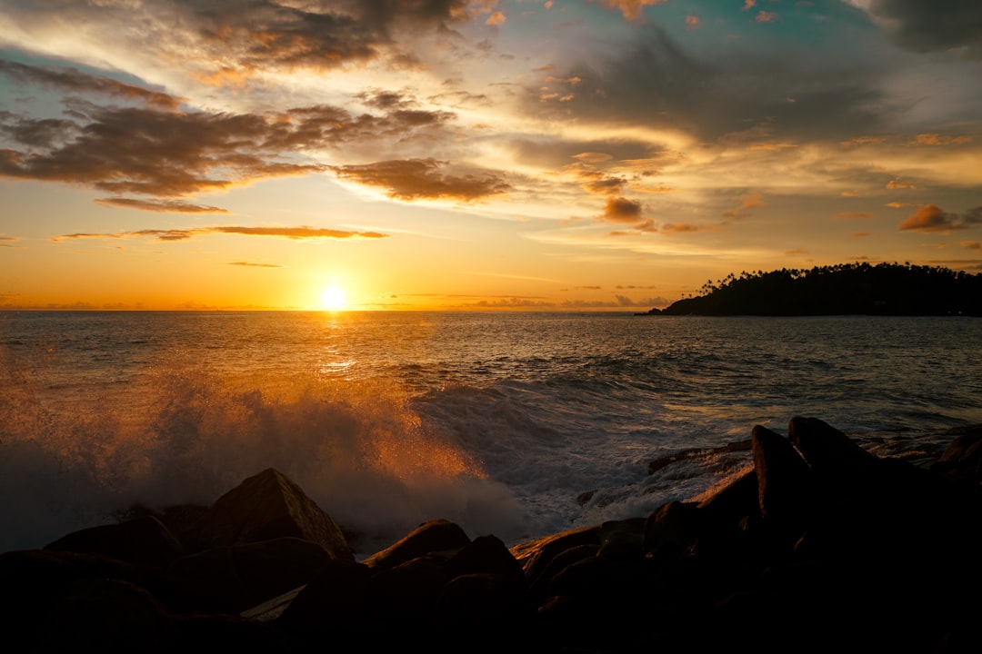 Parrot Rock at Mirissa Beach accessible at low tide